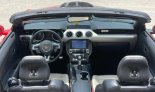 Kırmızı Ford Mustang EcoBoost Convertible V4 2018 for rent in Dubai 2